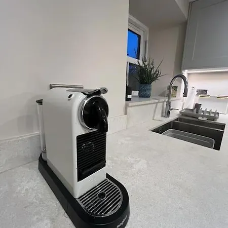Dom wakacyjny 1 The Derry, Luxury 3 Bedroom - *