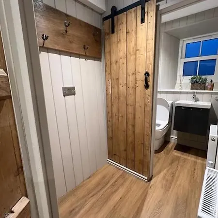 Dom wakacyjny 1 The Derry, Luxury 3 Bedroom - *