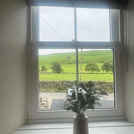 1 The Derry, Luxury 3 Bedroom - Сasa de vacaciones Sedbergh